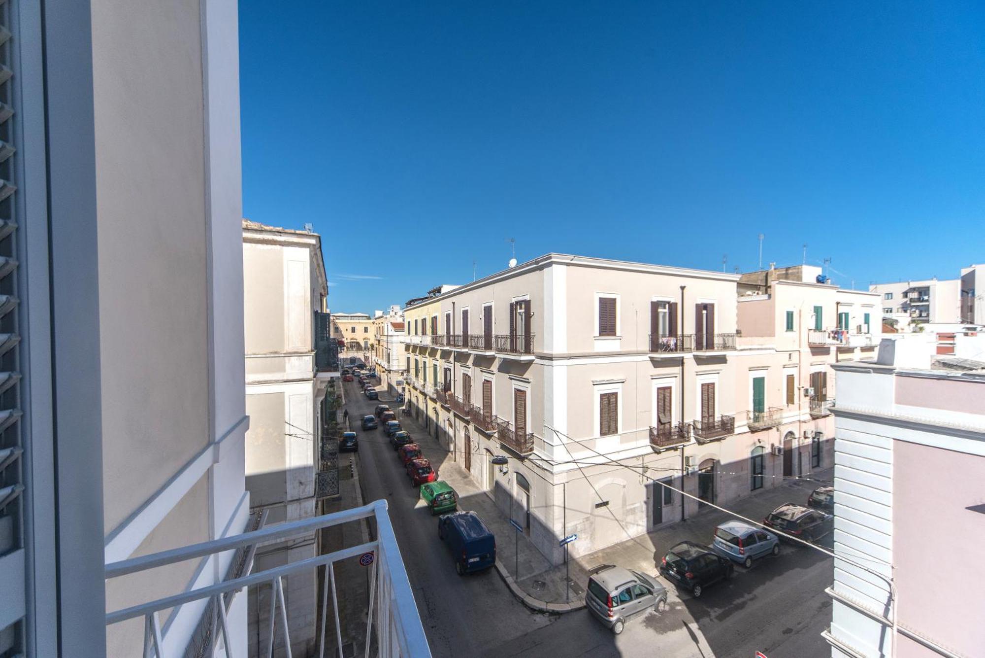 B&B Camera A Sud Maris Trani Exterior photo